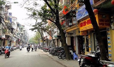 cua hang tuc pham bo duong nutri vn tren pho nguyen khac hieu