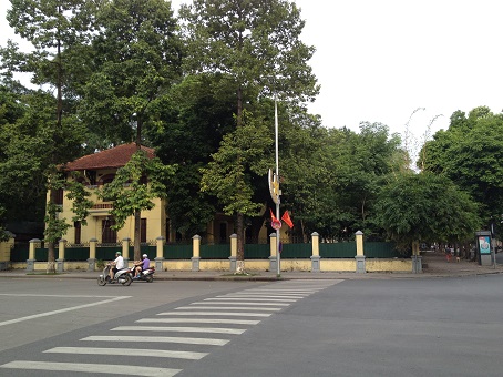 len pho hung vuong thu mua thuc pham boi bo suc khoe tai cua hang nutri vn