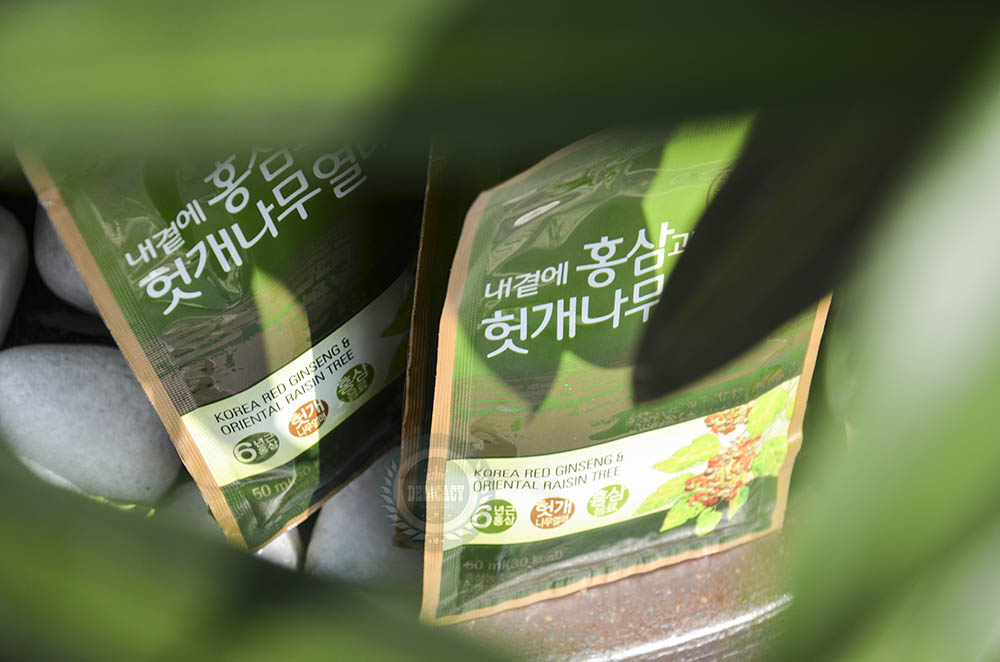 Nước Bổ Gan Hồng Sâm Korea Red Ginseng & Oriental Raisin Tree