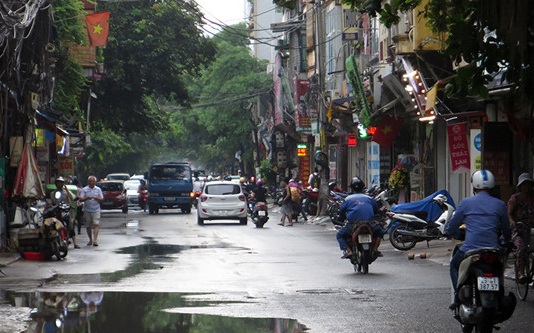 cua hang Nutri giam gia sap san cac mat hang yen sao gan pho nguyen tuan